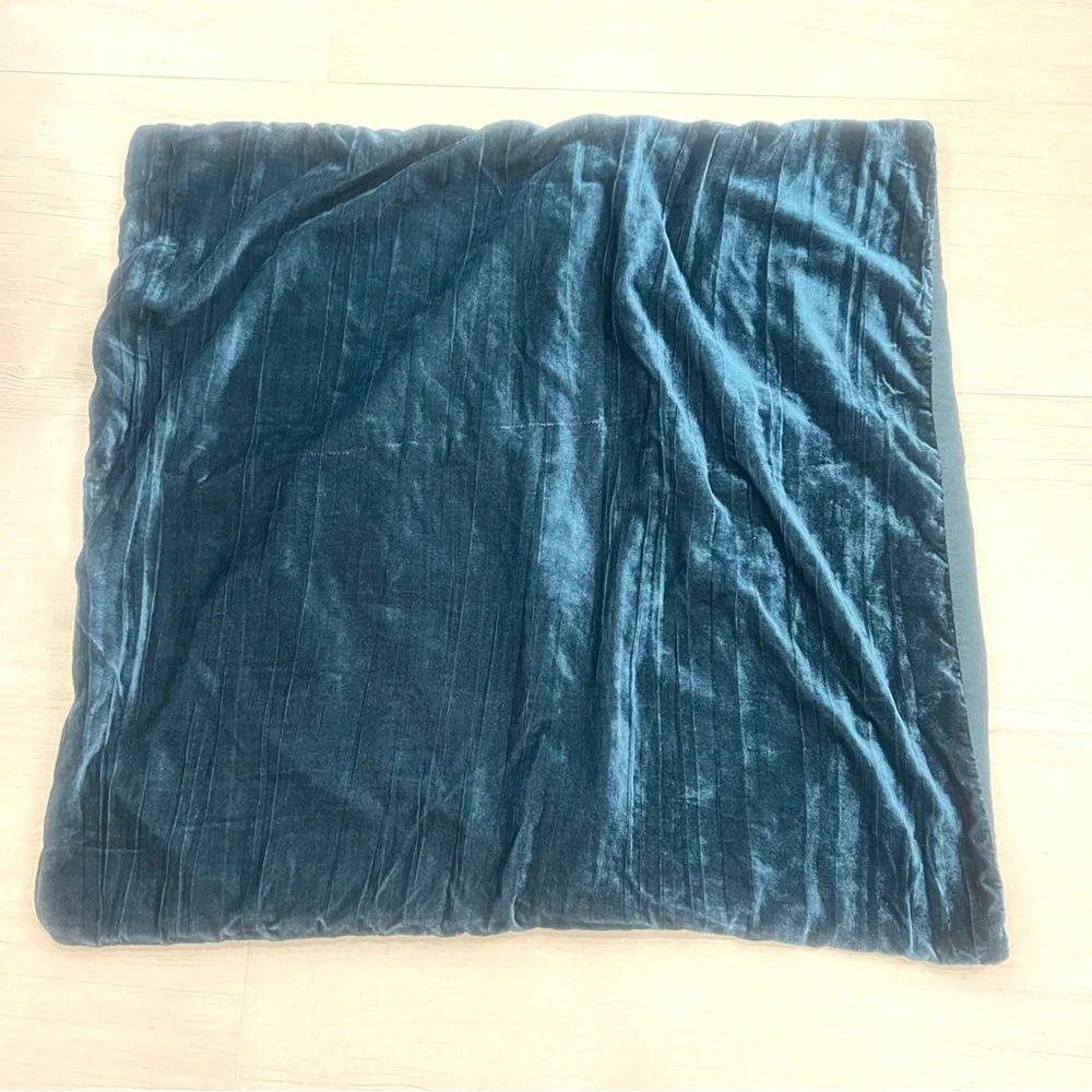 West Elm Lush Crinkle Velvet Euro Sham Blue 26”x26” - One Sham